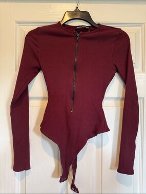 naked wardrobe Ribbed Zip-Front Long-Sleeve Bodysuit - Burgundy